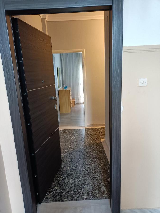 Absolut View Apartment Palaiontsiflikion Exterior photo