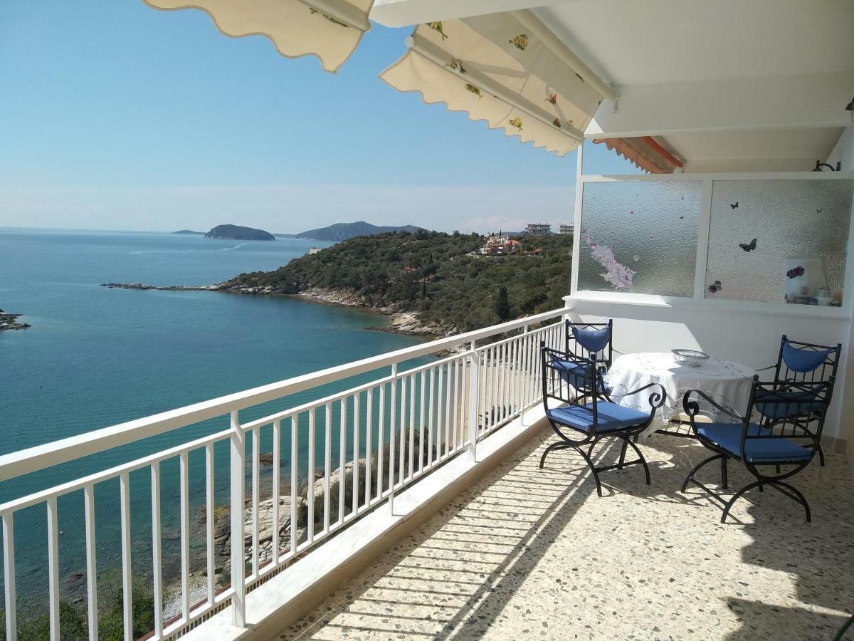 Absolut View Apartment Palaiontsiflikion Exterior photo